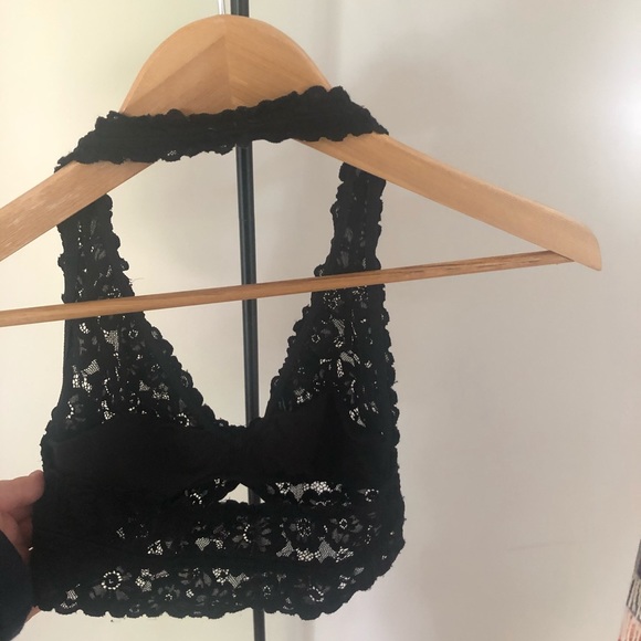 Aerie halter bralette - Picture 2 of 3